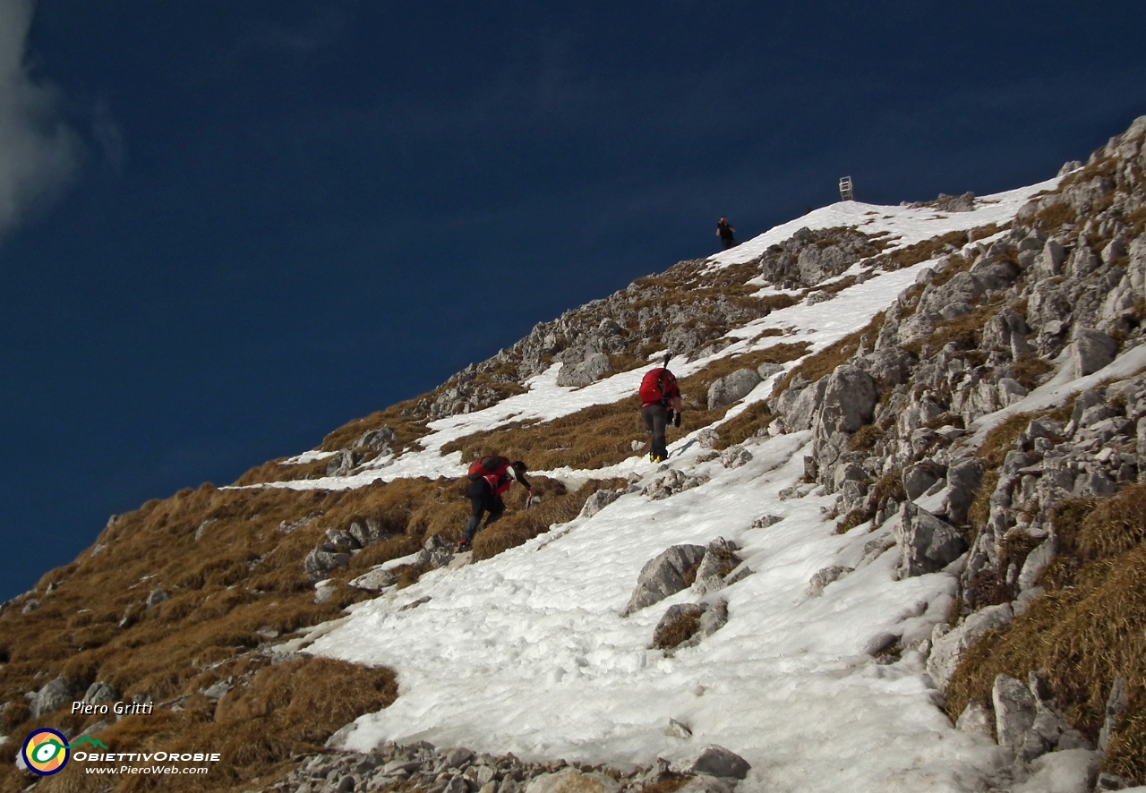 32 In vista della croce....JPG